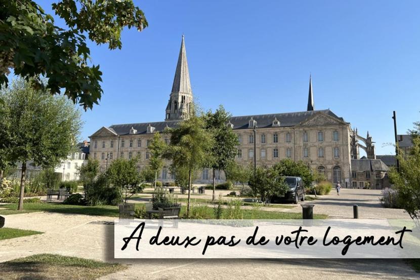Appartement Chambre Cosy - Jacuzzi - Little Room Vendôme Exterior foto